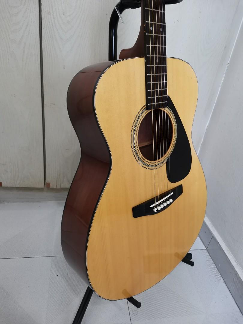 Yamaha fs discount 311 acoustic guitar