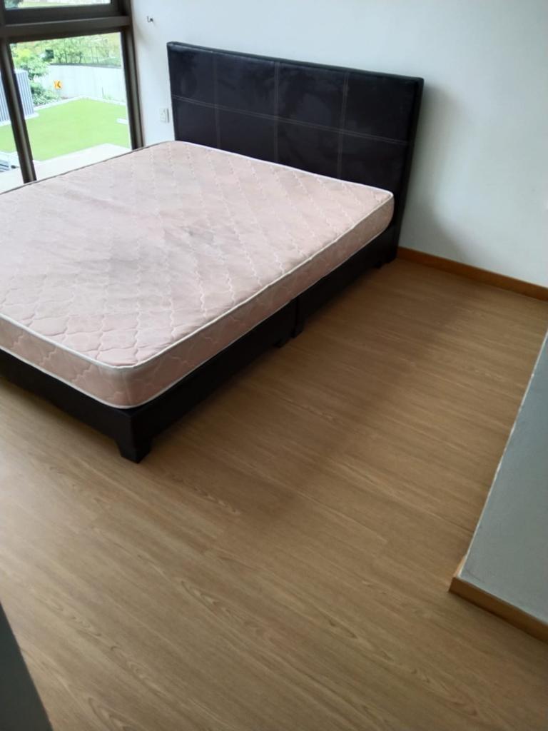 Vinyl flooring62863093293569111