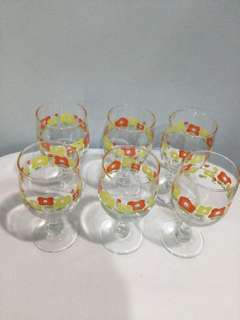 Wine glass /water goblet (Category: Other Kitchenware & Tableware) located in Quezon City. Submitted by sunlaymac (Listing ID 1101620728, Image 2). Description: Set of 6pcs. Water goblet No box. Size indicated in photo 6.2in x 3in Regular sized. Price of p500 for all 6pcs .