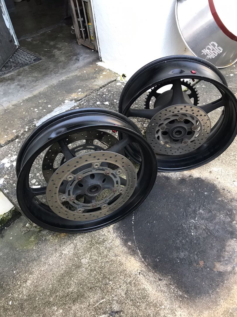 Yamaha FZ6 Wheels And Brake Disc Motorcycles Motorcycle Accessories yamaha-fz6-wheels-and-brake-disc-motorcycles-motorcycle-accessories