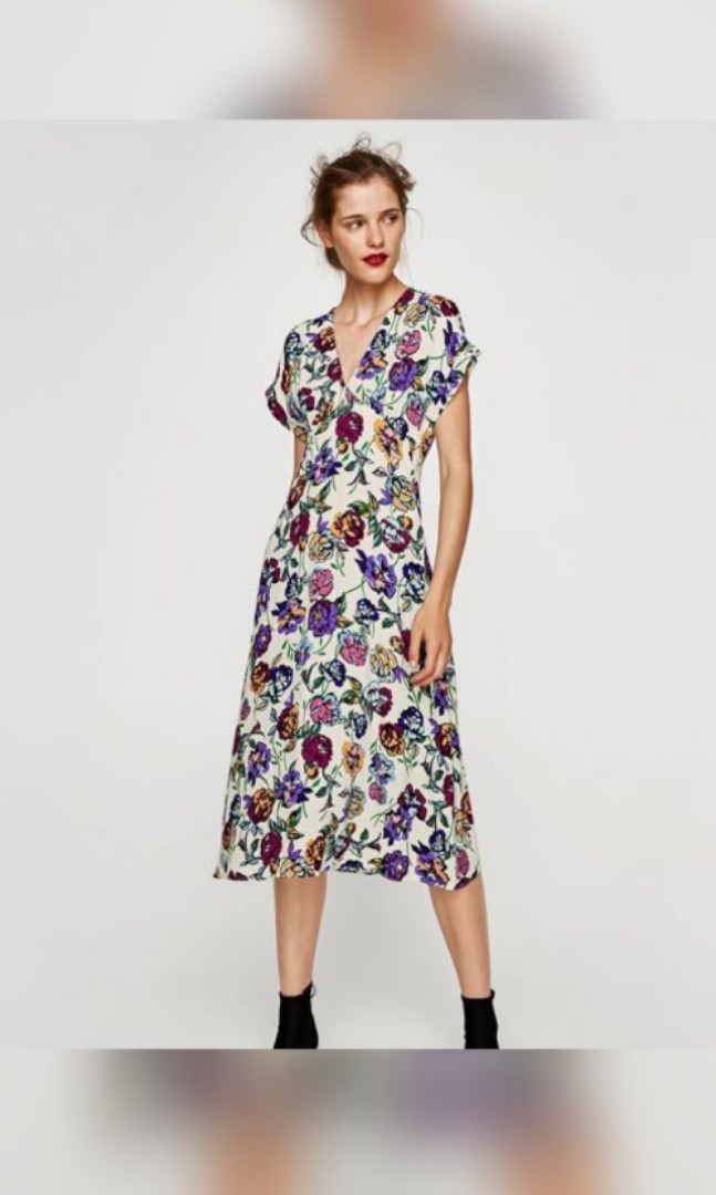 Zara | Women's Floral Midi Dress with V-Neck & Side Split