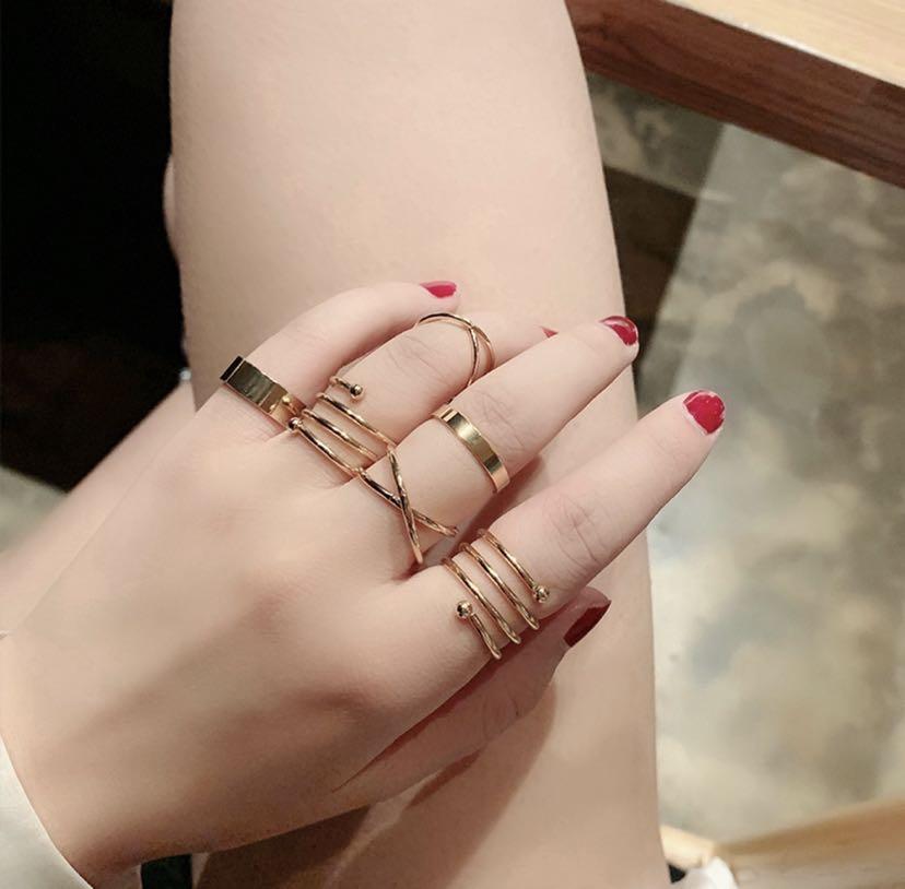 Adjustable ring for best sale women