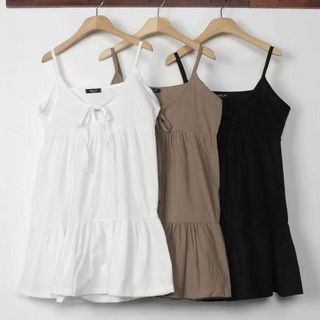 Strap doll dress in stock black62976716863874112
