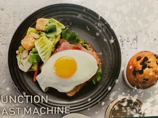 （分類：）位於 。 由 mavisua 提交（商品編號 1101808023，圖片 1）。簡介： 。