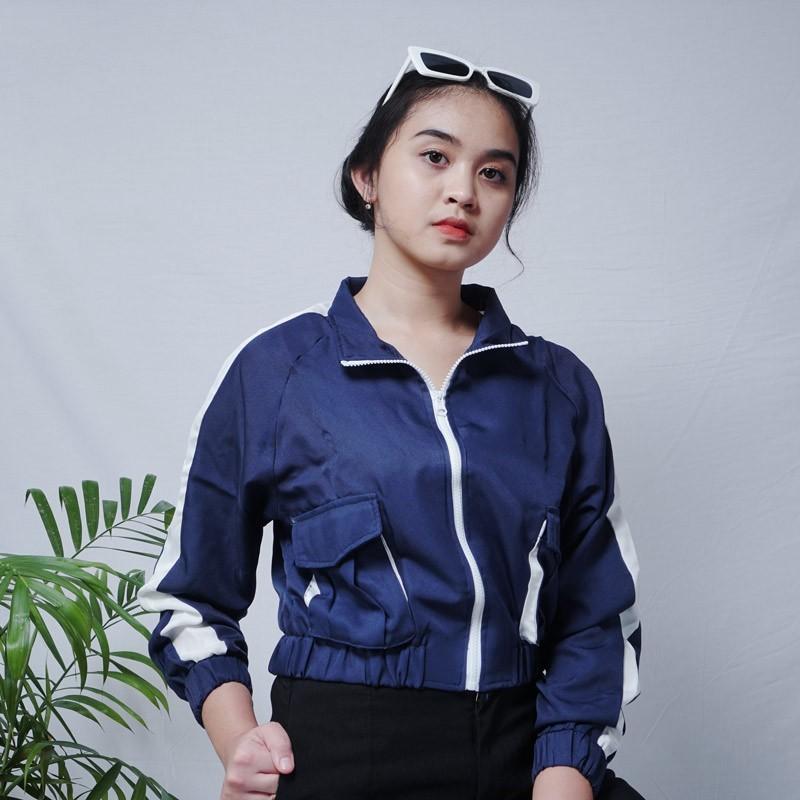 Adjective Jacket, Fesyen Wanita, Pakaian Wanita, Baju Luaran di Carousell