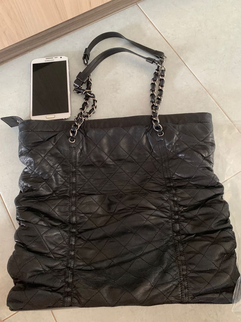 [Authentic] Chanel Black Quilted Lambskin Sharpei Shopping Tote