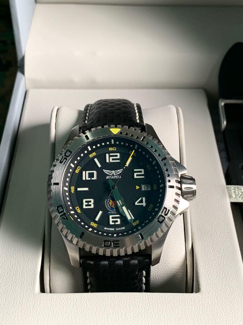 Swiss military discount by r saf