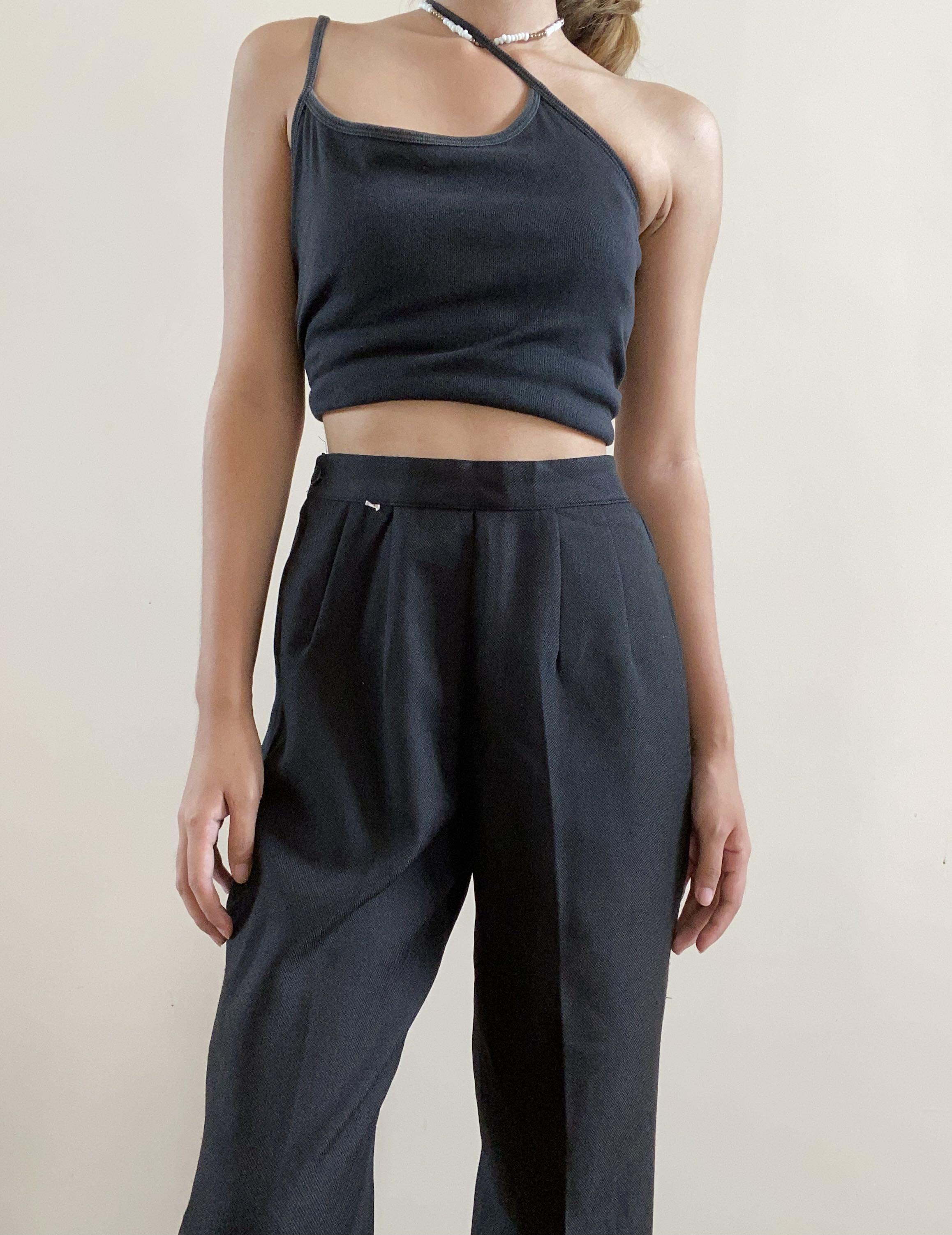 Black HW Garterized Trousers (Category: Other Bottoms) located in Naga. Submitted by sunbeamstudios (Listing ID 1101783186, Image 1). Description: Dimensions Fits 24-26 Length - 38.