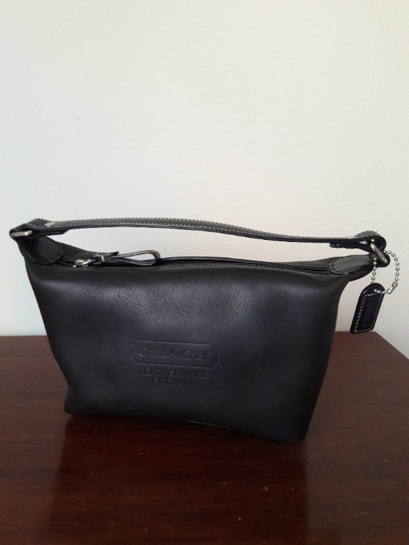 Coach leatherware est 1941 purse clearance