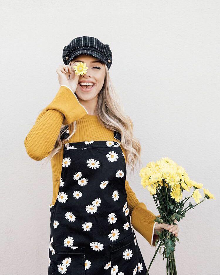 Daisy overall outlet dress