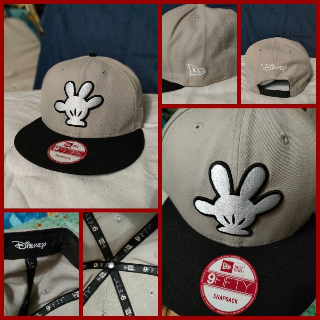Disney- Mickey Mouse Hand (Original 