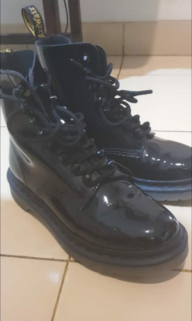 doc martens stud