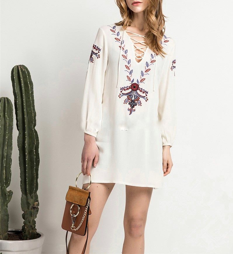 Forever 21 Boho Embroidered Dress Women s Fashion Dresses Sets Dresses on Carousell