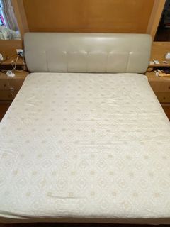 (Category: ) located in . Submitted by ben_quek (Listing ID 1101785854, Image 1). Description: .