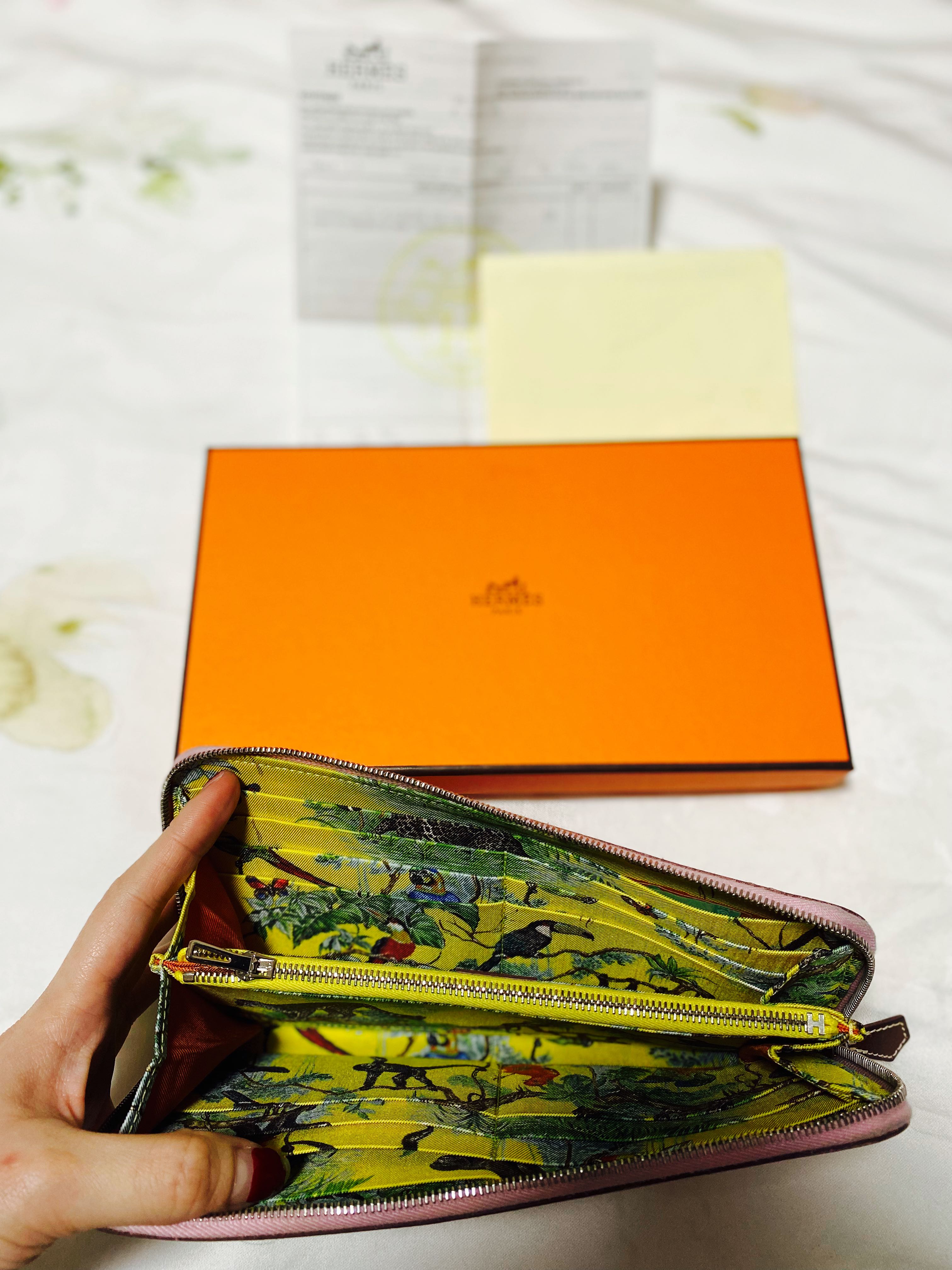 Hermes Silk In Classic Wallet (full set w/ invoice), Women's Fashion
