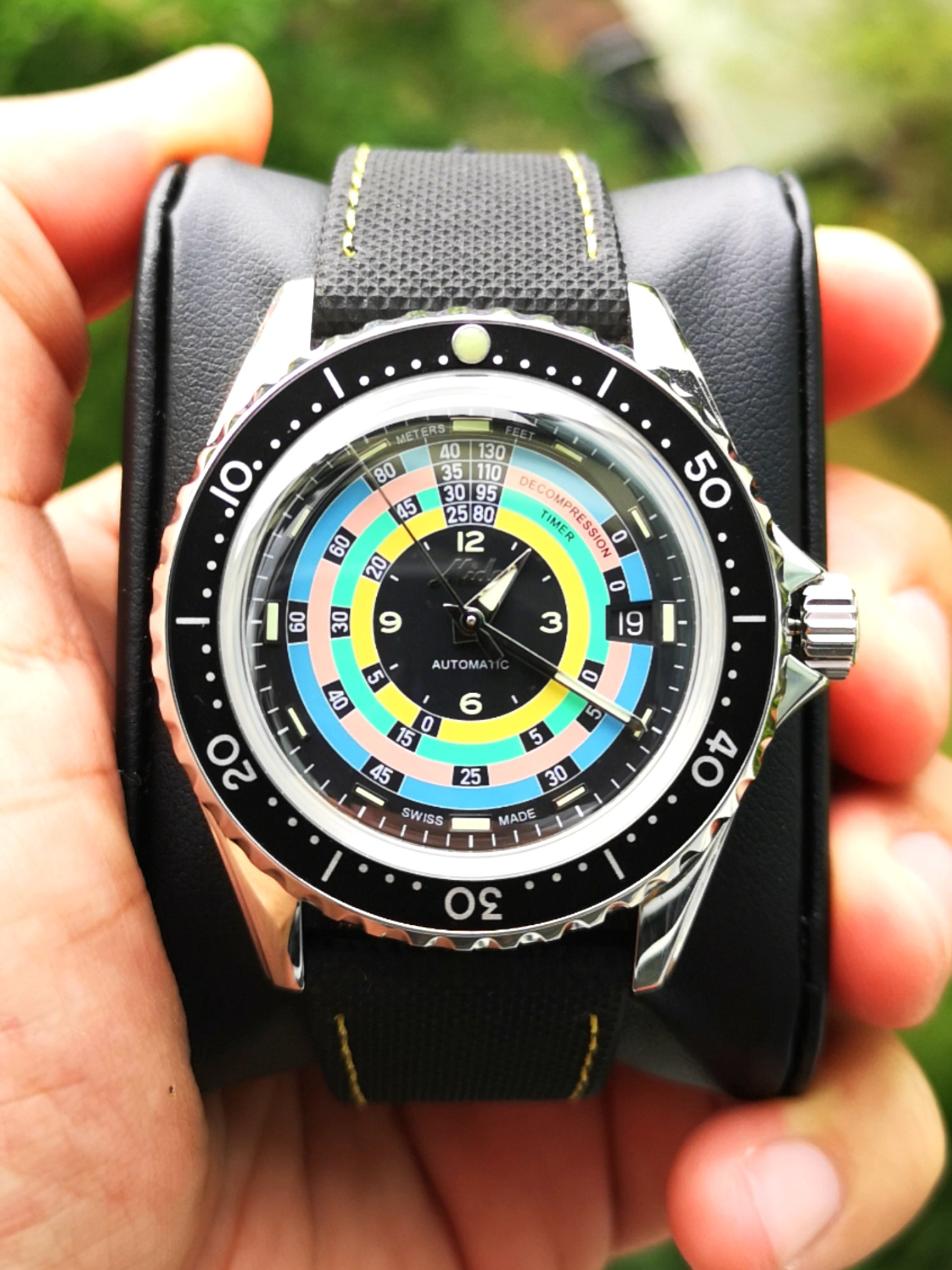 Hodinkee BNIB Mido Ocean star OceanStar Decompression Rainbow
