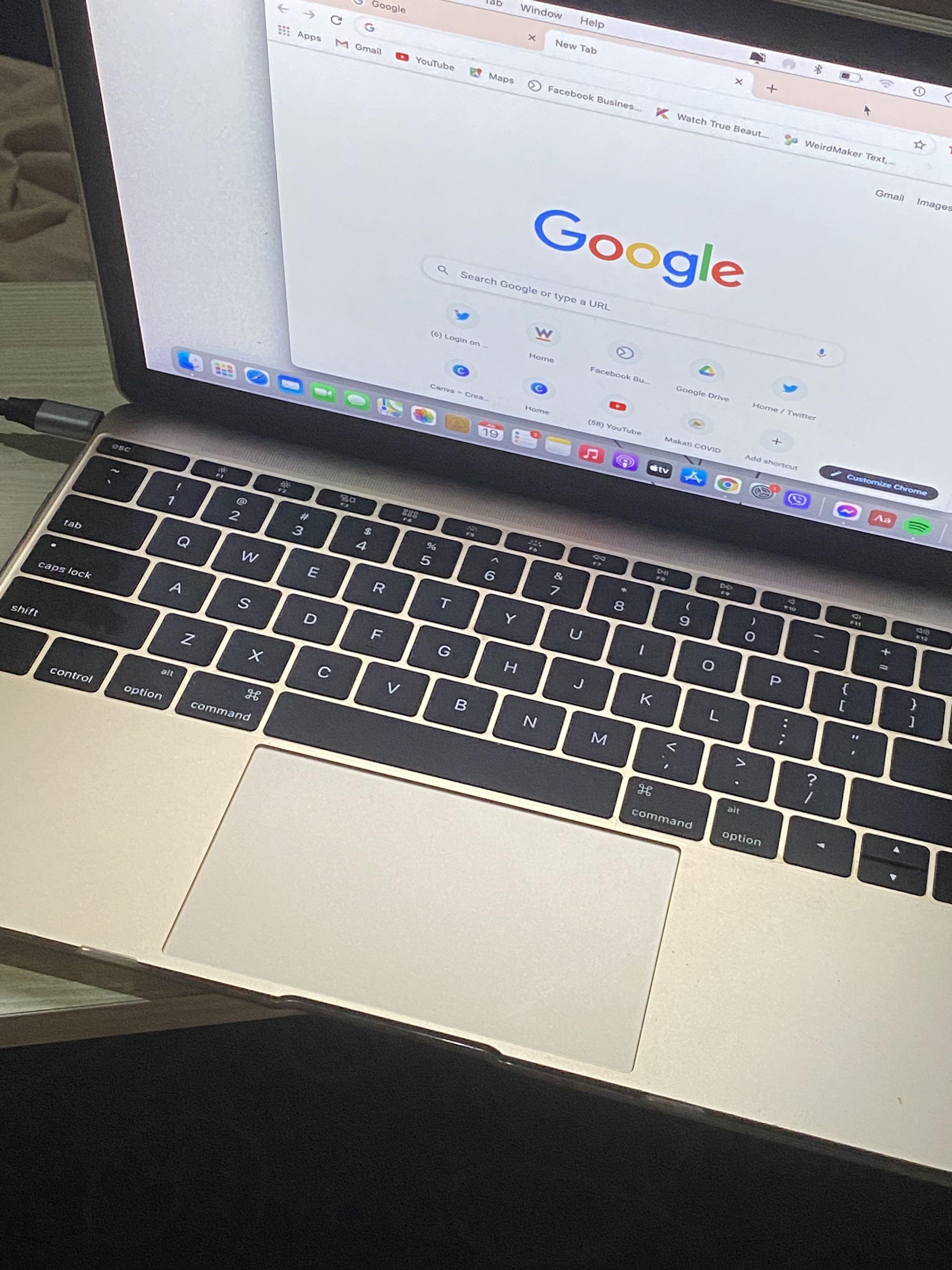 Macbook 2015 Retina Rosegold (Category: Laptops & Notebooks) located in Manila. Submitted by le_femmemnl (Listing ID 1101678408, Image 3). Description: Rarely used. FIRM ON PRICE. Complete with box & charger! With case and USB Port for diff types of charger and HDMI worth 4,000. Issue (wifi only): You need to connect the cord to the wifi. But cord is already included in the package, so it is ready to use. Tho, hotspot works if you wanna work outs