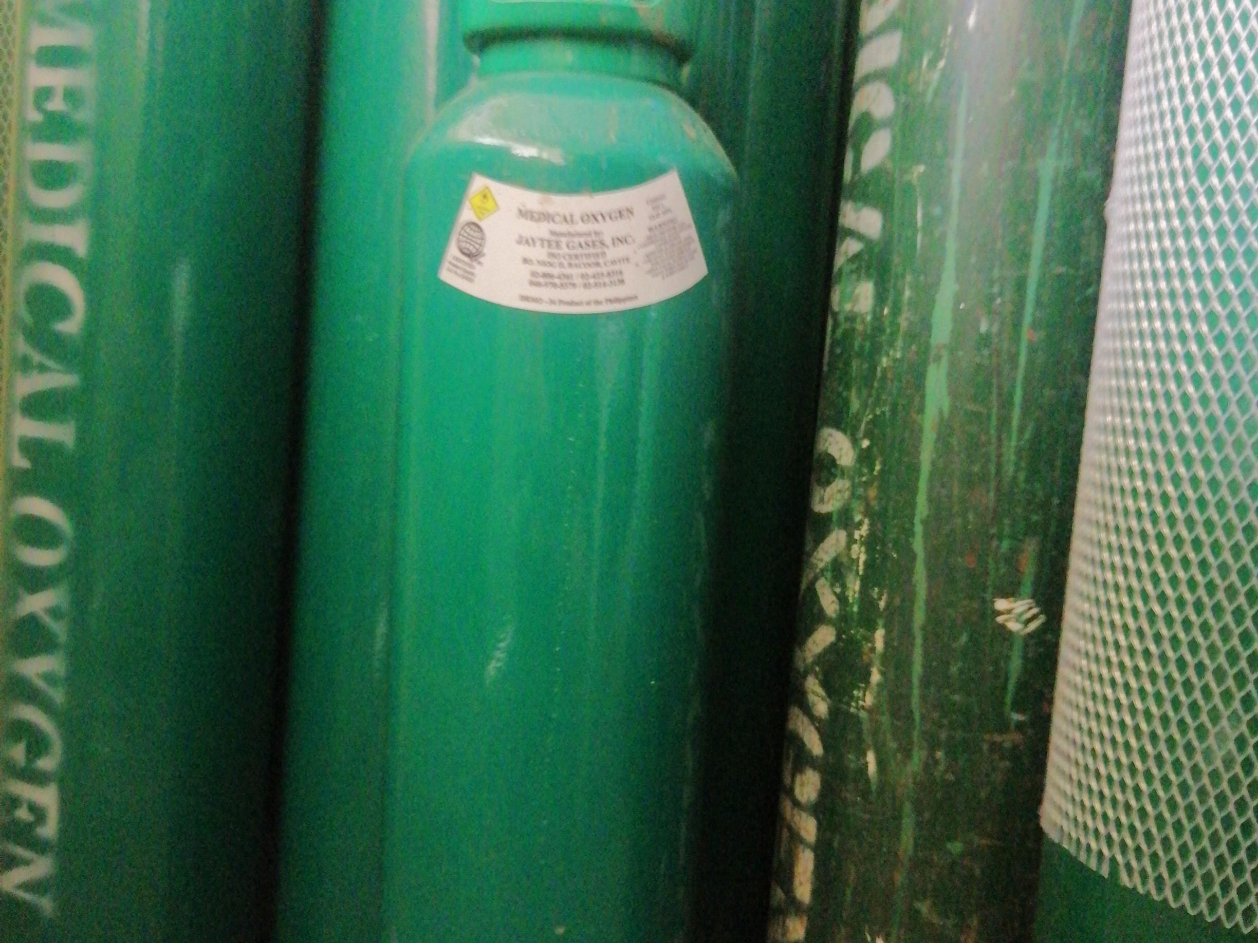 Medical oxygen, Health & Nutrition, Medical Supplies & Tools on Carousell