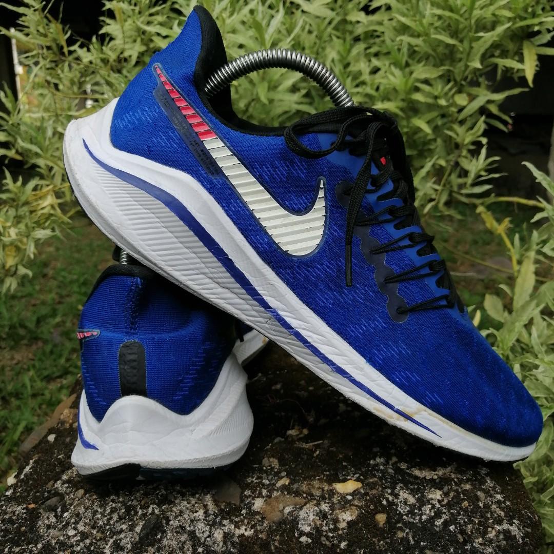 Nike air zoom discount vomero 14 amazon