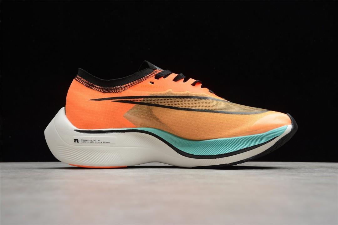 Nike zoomx deals vaporfly next aurora