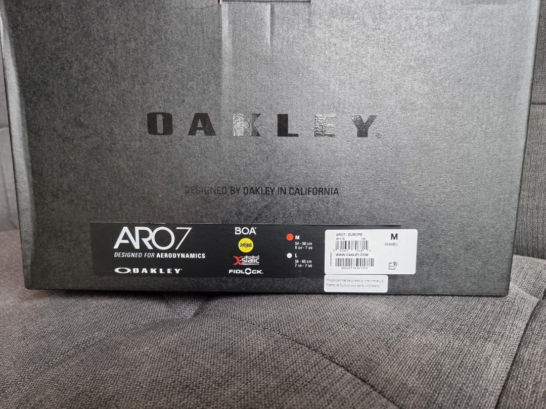 Oakley Aro 7 MIPS Aero/ TT helmet, Sports Equipment, Bicycles & Parts ...