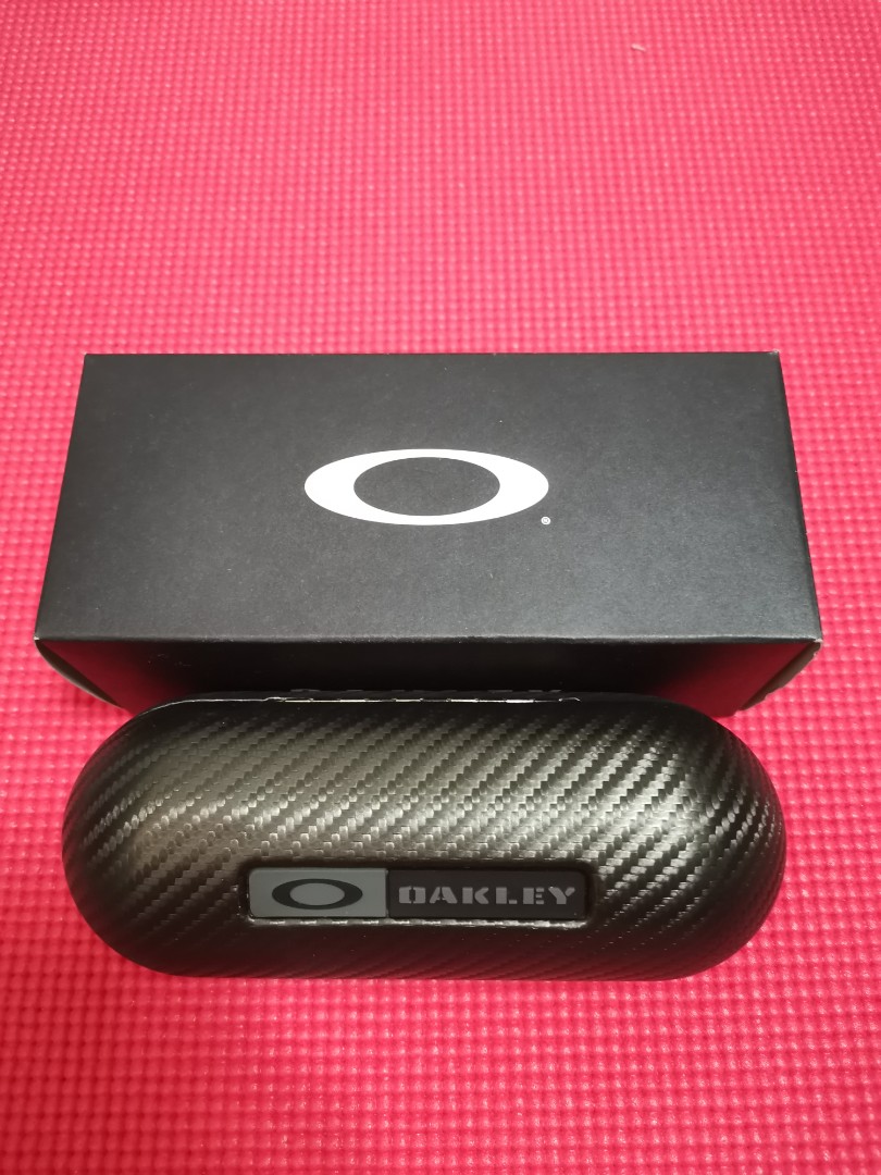 Oakley Carbon Fibre Casing, Luxury, Accessories on Carousell