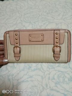 (Category: ) located in . Submitted by makimiko (Listing ID 1101691349, Image 1). Description: .