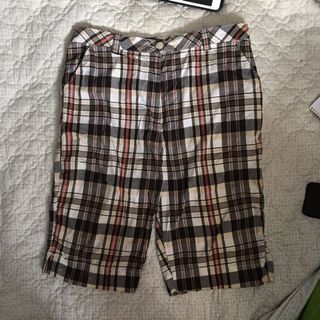 (Category: ) located in . Submitted by voluptuouswardrobe (Listing ID 1101817540, Image 1). Description: .