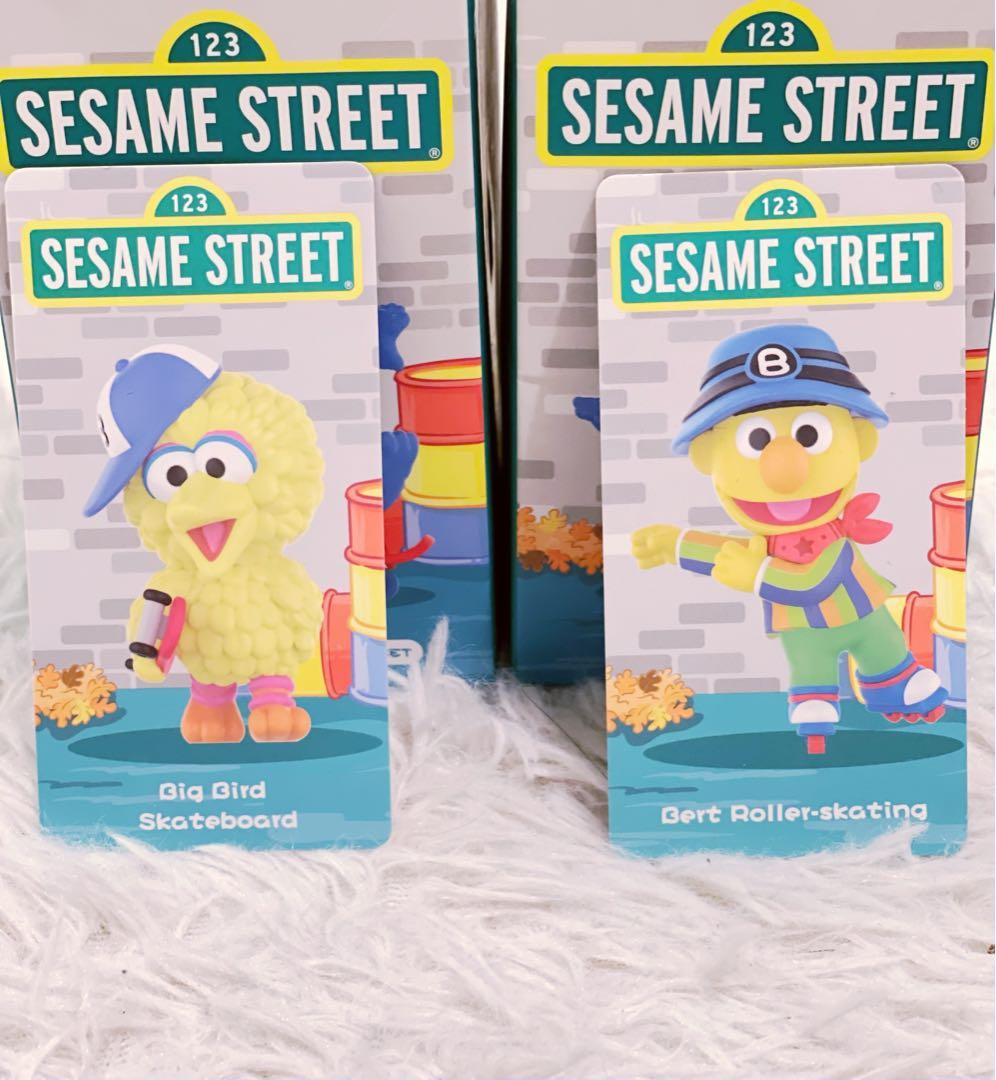 POP MART x SESAME STREET Street Trend Series Ernie Roller Skating Mini Art Toy 