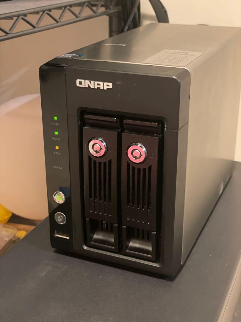 QNAP TS-239 Pro II+ (85%新NAS, 跟兩隻2TB 7200rpm SATA III[6GB], 支