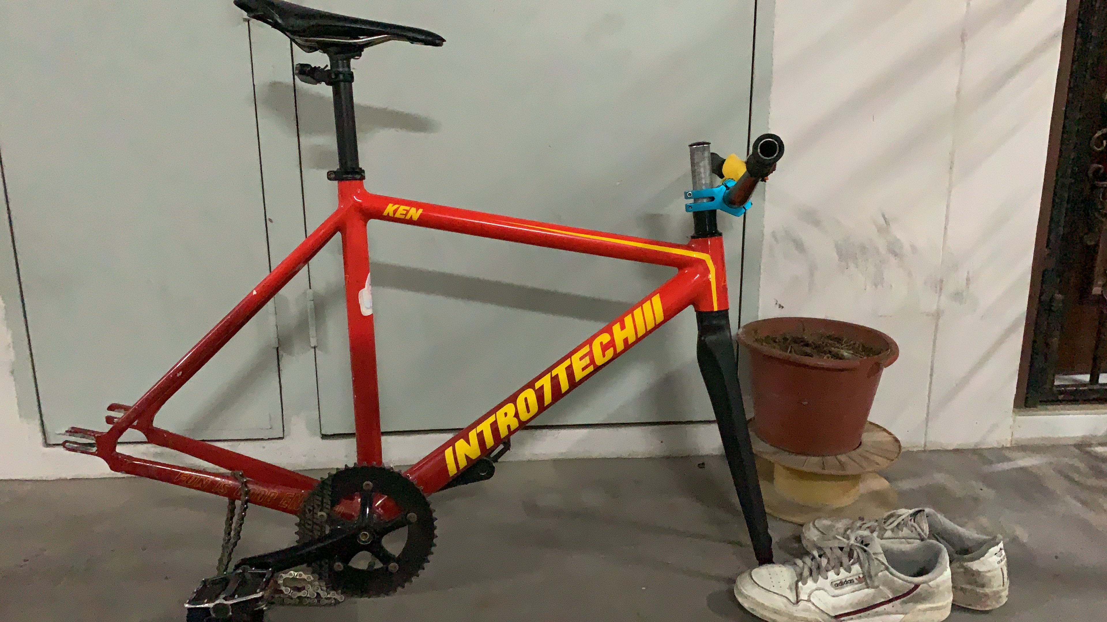 INTRO7 FS01 FIXED GEAR GREEN FRAMESET(SUPER DISCOUNT), 40 OFF