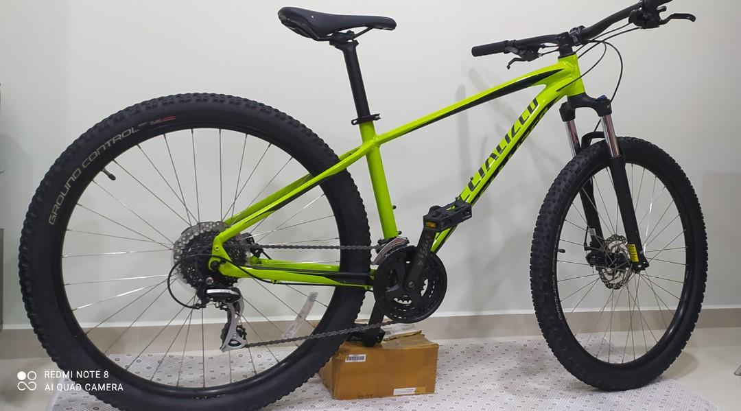 Specialized men's sales pitch sport