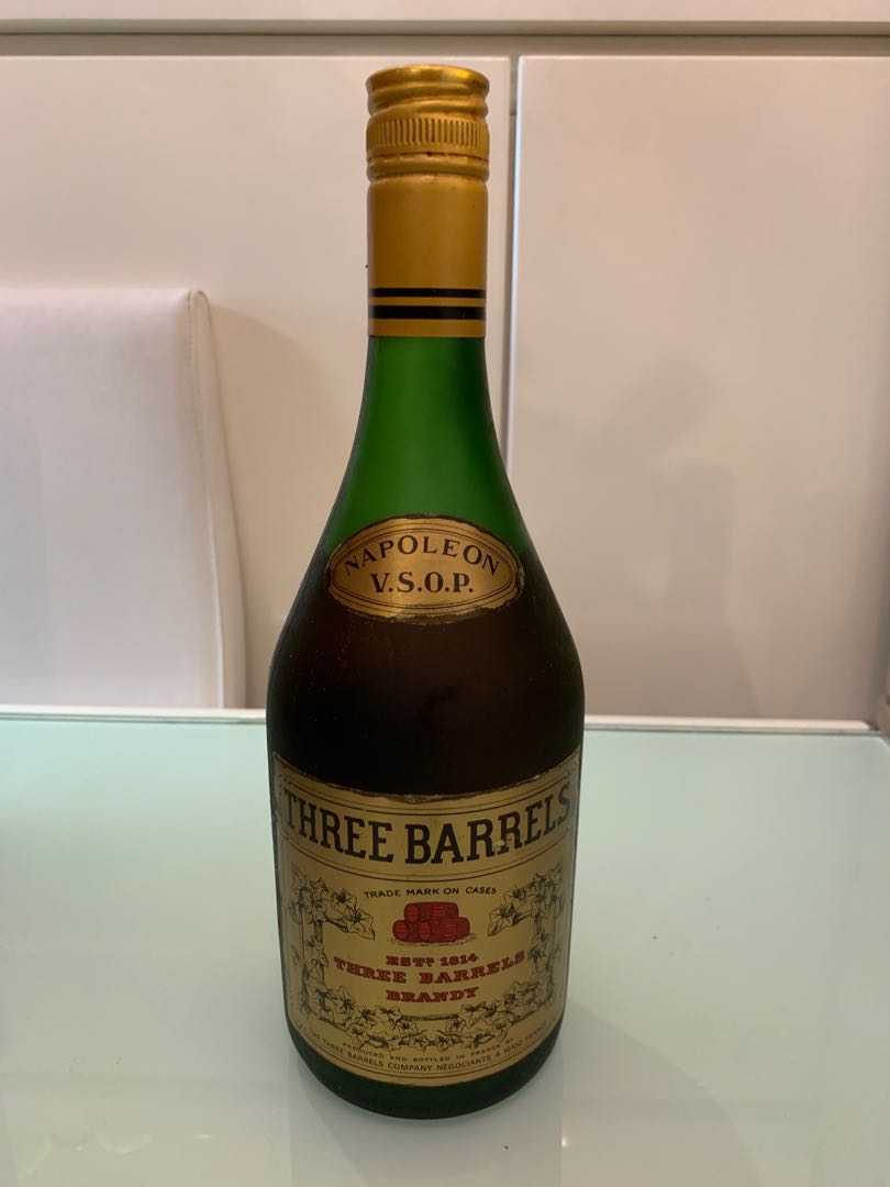 絕版Three Barrel VSOP, 嘢食& 嘢飲, 酒精飲料- Carousell