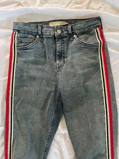(Category: ) located in . Submitted by myrazwardrobe (Listing ID 1101769360, Image 1). Description: .