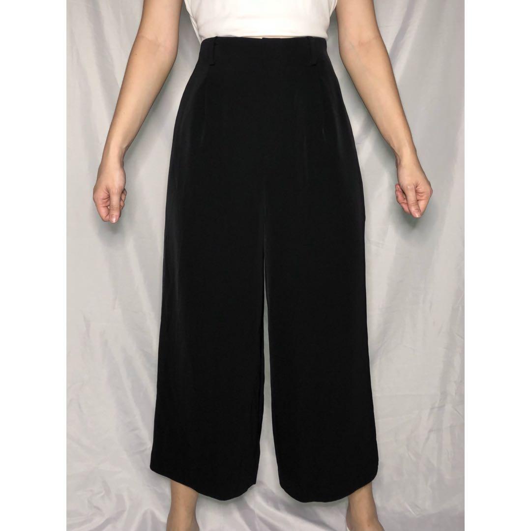 UNIQLO Wide Leg Trousers size 27”-29 