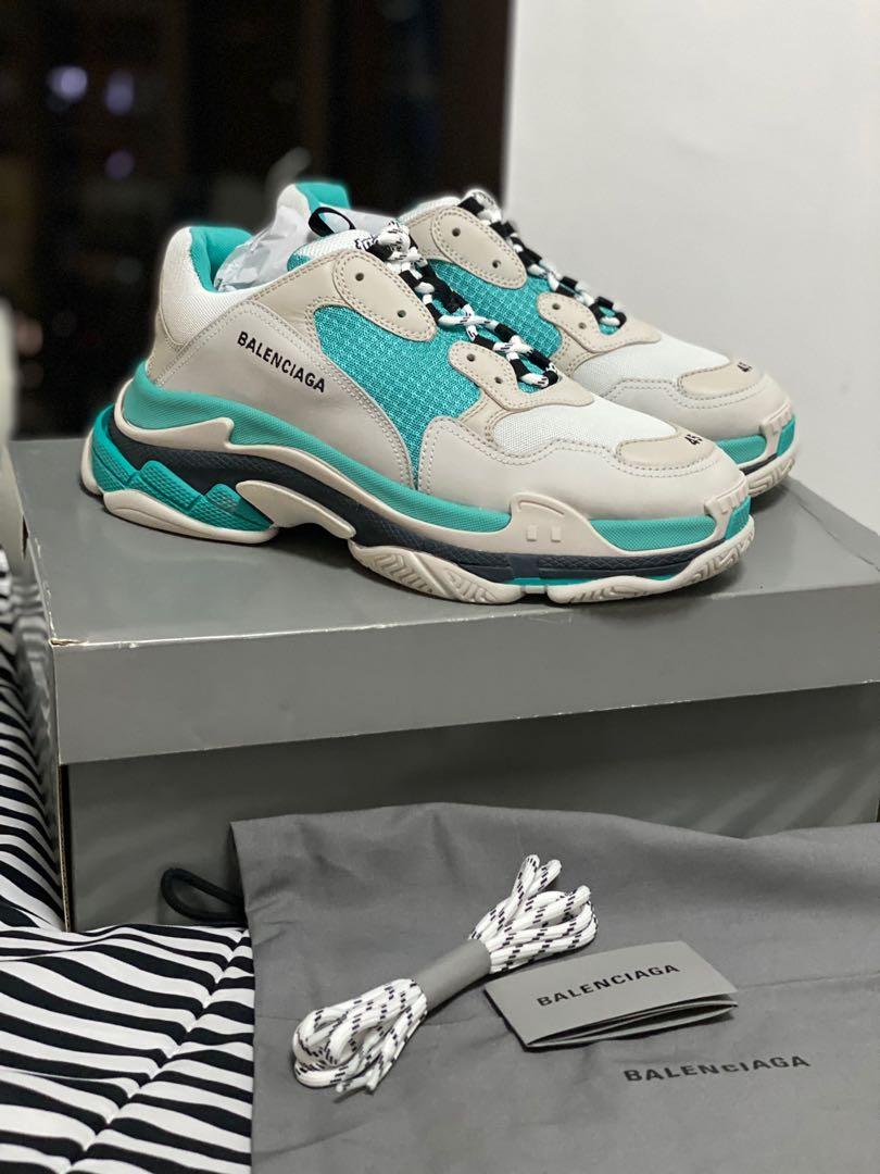 Balenciaga triple s green on feet online