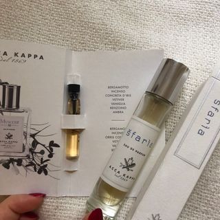 （分類：）位於 。 由 coupdefoudre___ 提交（商品編號 1098037147，圖片 1）。簡介： 。