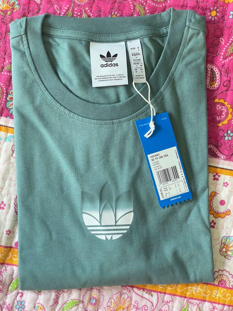 Adidas Adicolor 3D Trefoil, Men's Fashion, Clothes, Tops on Carousell