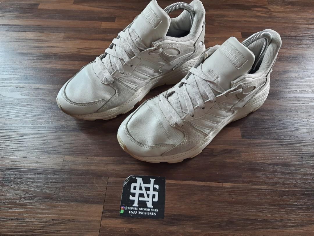 Adidas Neo Chaos 'Raw White' Second Original, Fesyen Pria, Sepatu ,  Sneakers di Carousell