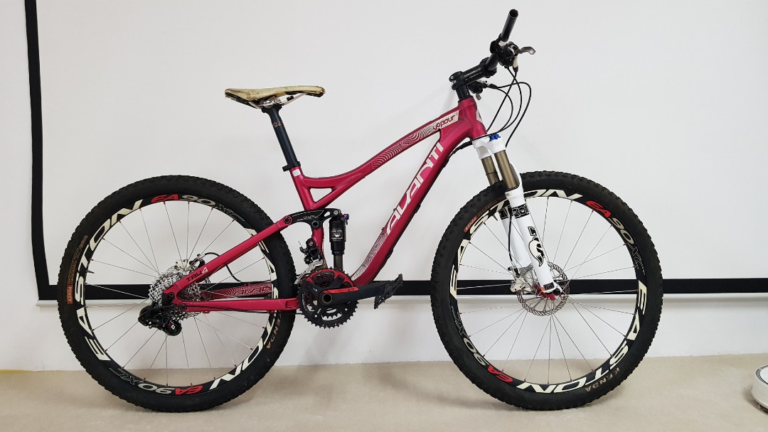 Avanti full 2025 suspension mountain bike