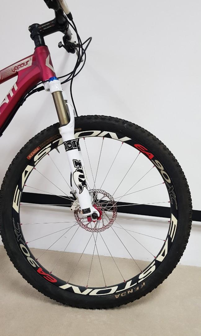 Avanti full suspension hotsell mountain bike