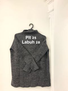 (Category: ) located in . Submitted by shopwithhuda (Listing ID 1098128984, Image 1). Description: .