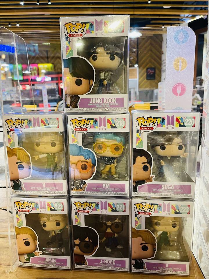 Funko Pop Bts Dynamite Set Of 7 Hobbies Toys Toys Games On Carousell