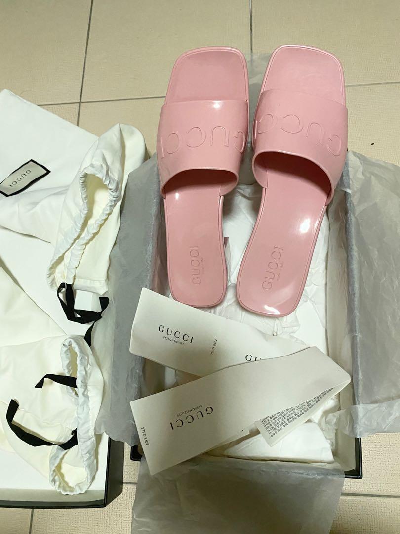 Pink gucci rubber 2025 sandals