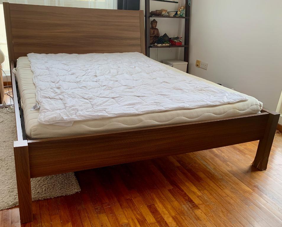 Ikea NYVOLL bed frame (Queen size) with mattress pad (IKEA SULTAN