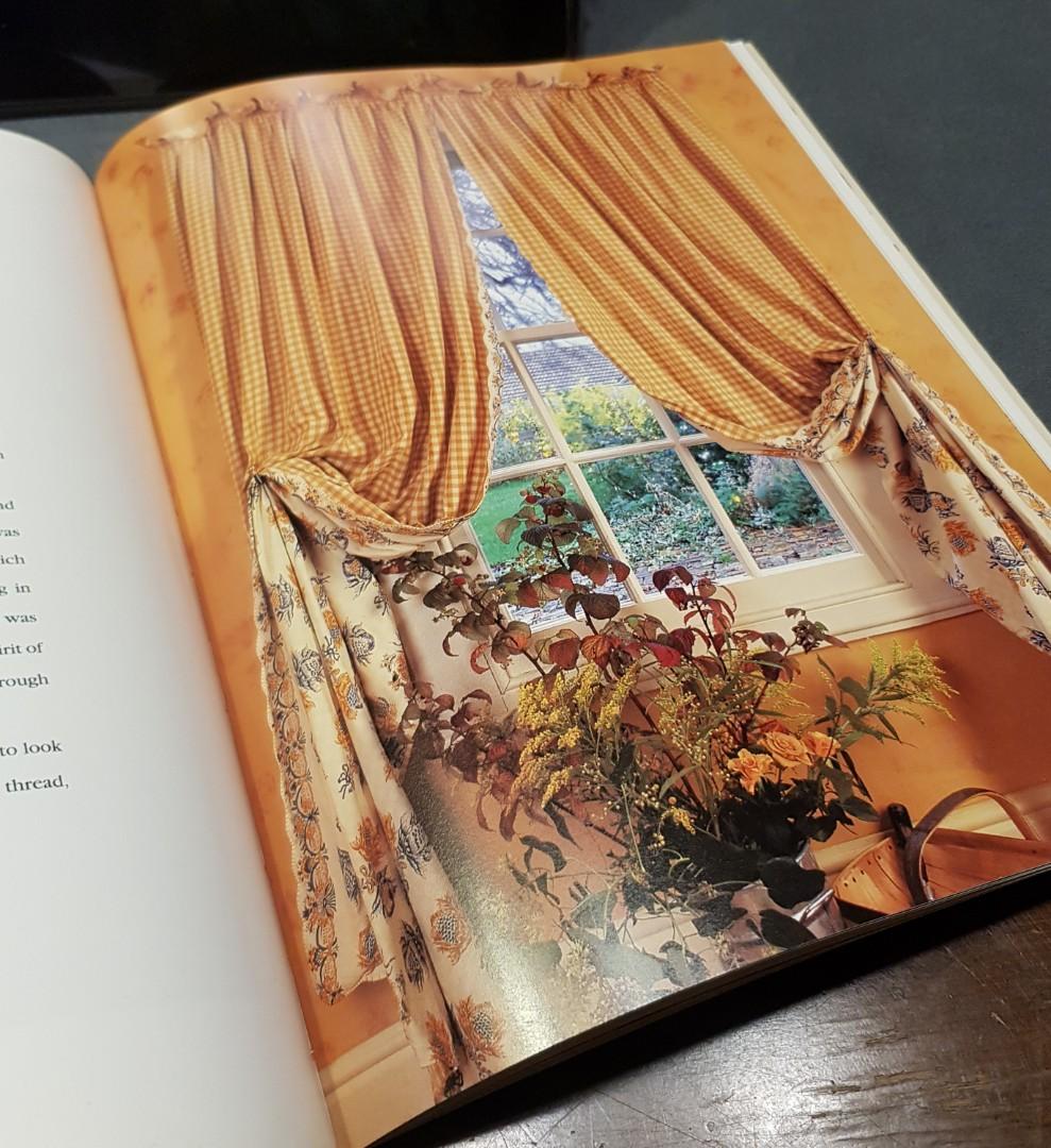 Interior design books (Category: Textbooks) located in Pasig City. Submitted by mamasfinds (Listing ID 1098148865, Image 3). Description: 400. for 2 books.