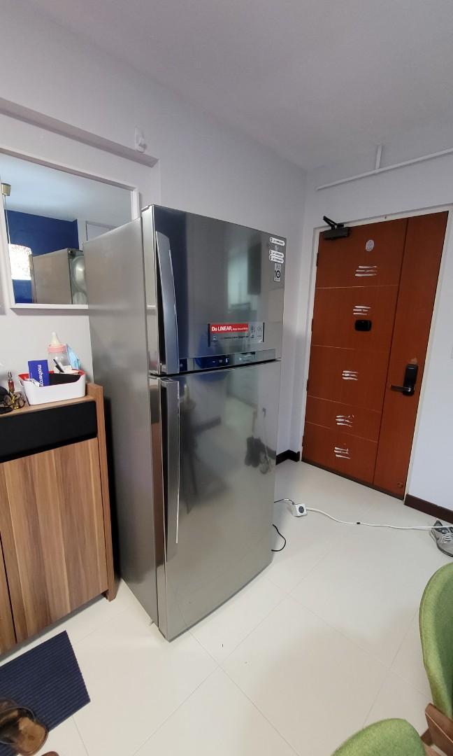 LG 438L fridge with 3 year extended warranty left with Harvey Norman