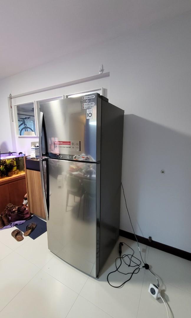 LG 438L fridge with 3 year extended warranty left with Harvey Norman