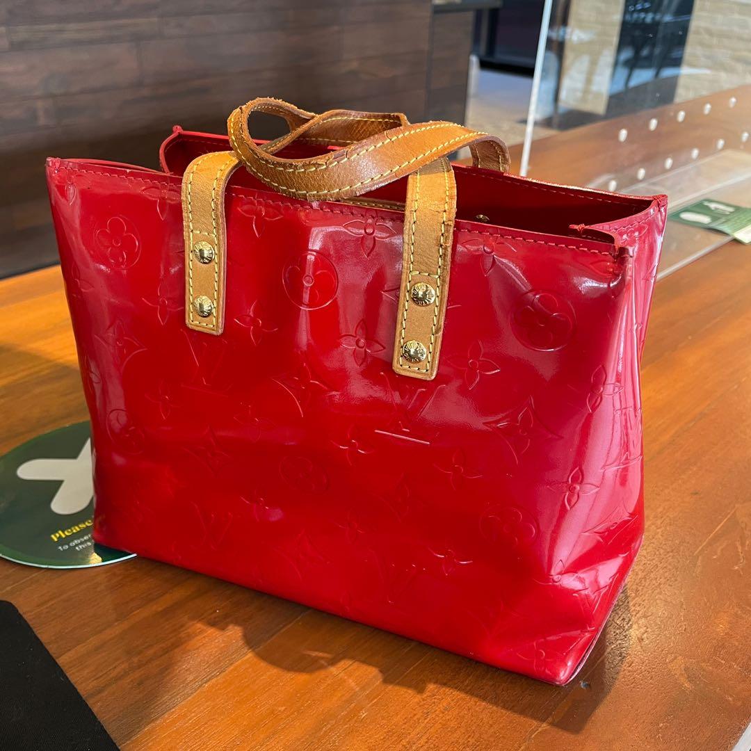 Lv Louis Vuitton Reade PM vernis leather red color bag tote, Women's  Fashion, Bags & Wallets, Tote Bags on Carousell