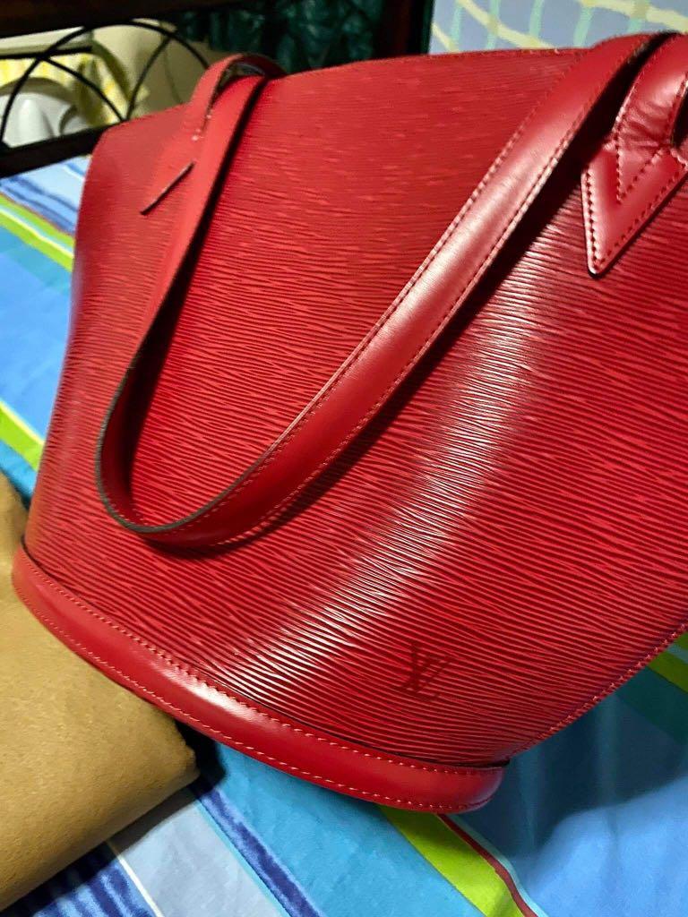 Authentic Louis Vuitton Epi Leather Soufflot Barrel Bag w Mini Bag Red  Rouge